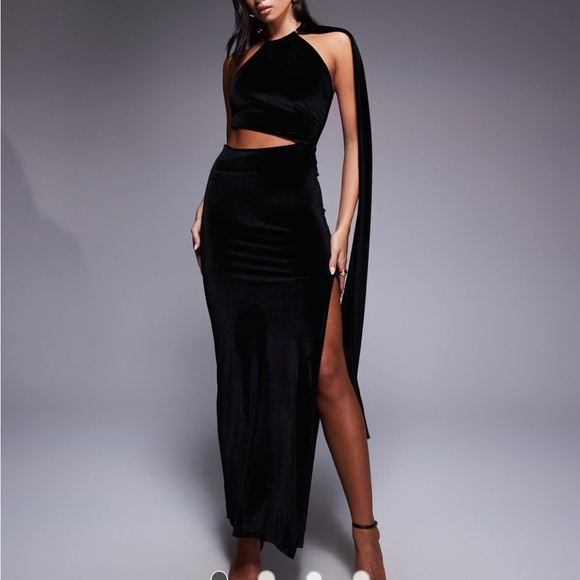 ASOS Dresses & Skirts - ASOS DESIGN halter neck drape maxi with gold tone neck